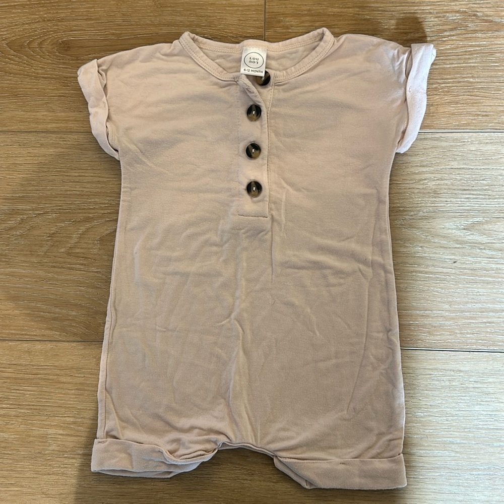 Lou Lou & Co Beige Romper | 6-12 months